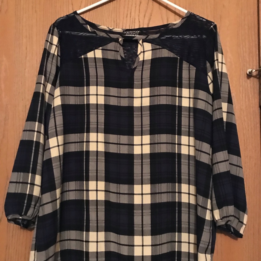 NWOT Blue plaid tunic with lace insets